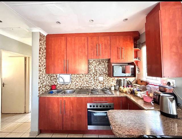 3 BEDROOM HOUSE FOR SALE IN AMANDASIG